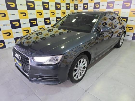 AUDI A4 2.0 TFSI ATTRACTION GASOLINA 4P S TRONIC